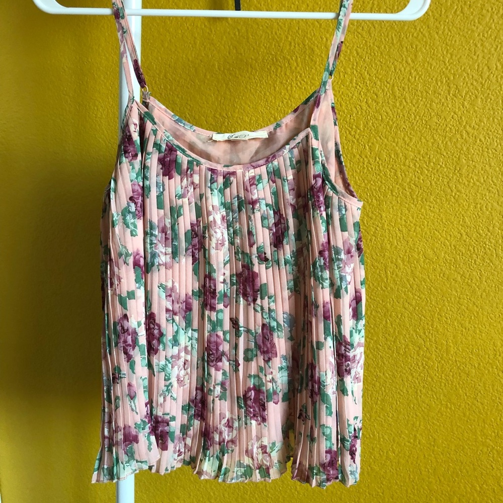 Floral tank